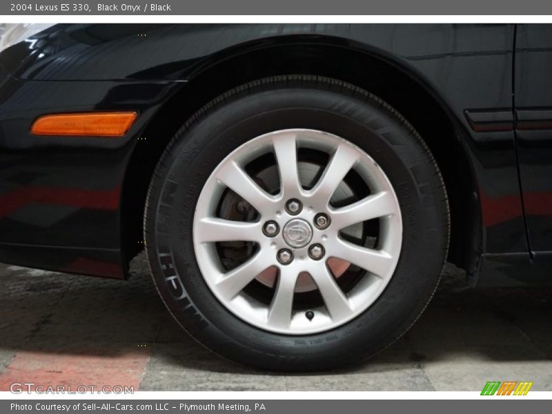 Black Onyx / Black 2004 Lexus ES 330