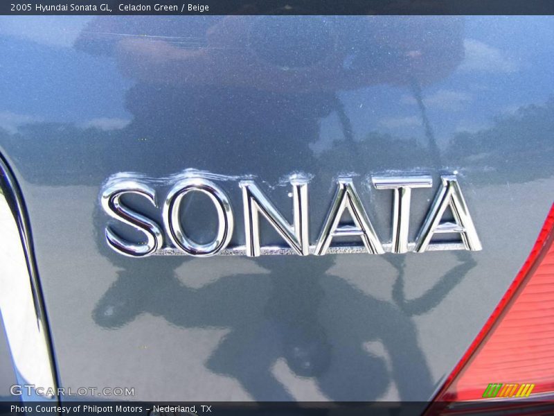 Celadon Green / Beige 2005 Hyundai Sonata GL