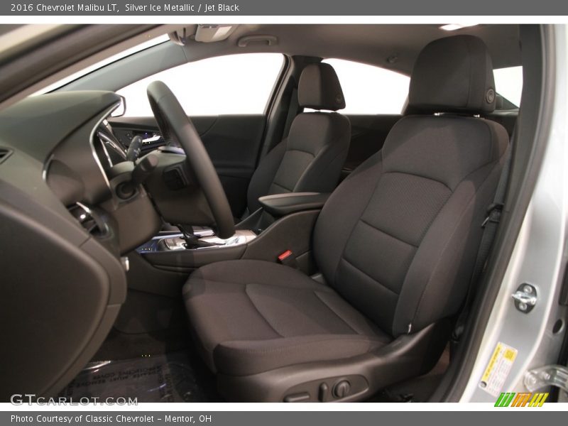 Silver Ice Metallic / Jet Black 2016 Chevrolet Malibu LT