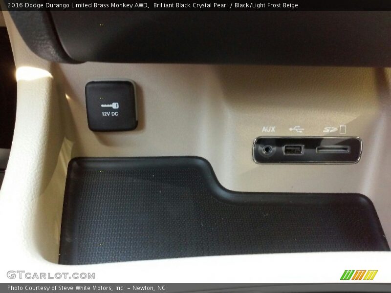Brilliant Black Crystal Pearl / Black/Light Frost Beige 2016 Dodge Durango Limited Brass Monkey AWD