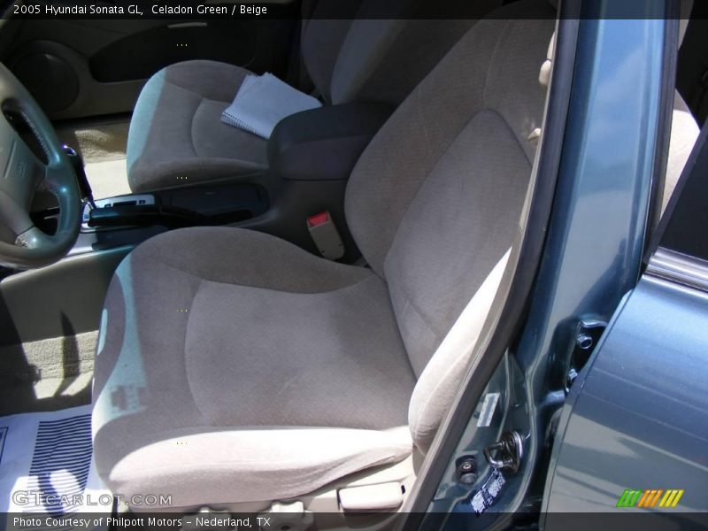 Celadon Green / Beige 2005 Hyundai Sonata GL