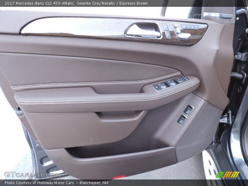 Door Panel of 2017 GLS 450 4Matic