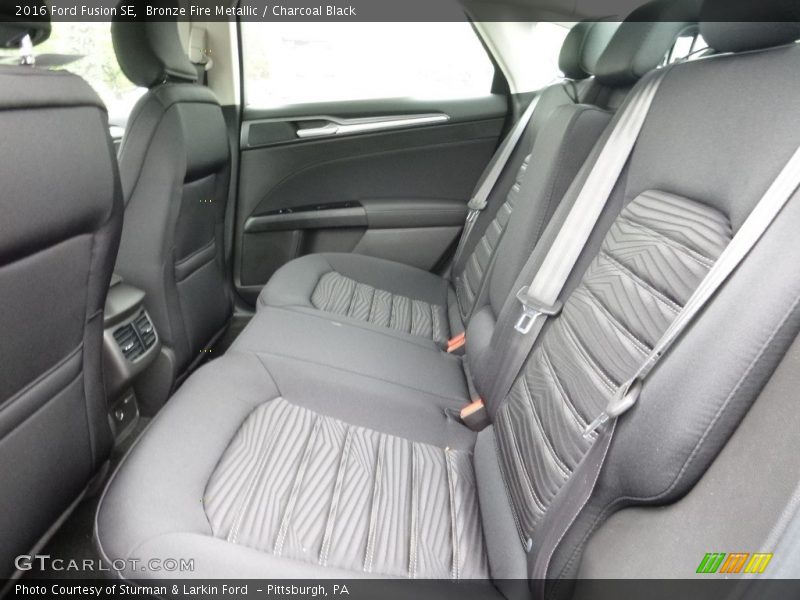 Bronze Fire Metallic / Charcoal Black 2016 Ford Fusion SE