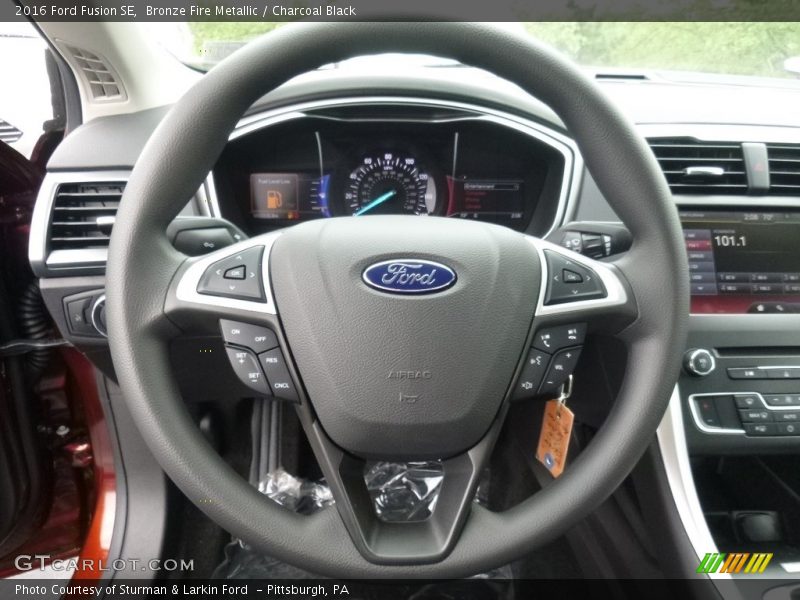 Bronze Fire Metallic / Charcoal Black 2016 Ford Fusion SE