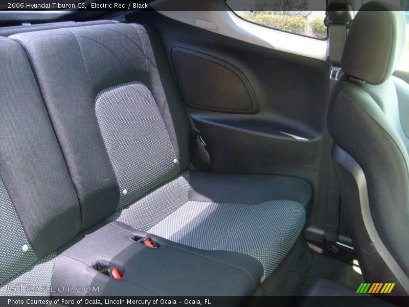 Electric Red / Black 2006 Hyundai Tiburon GS