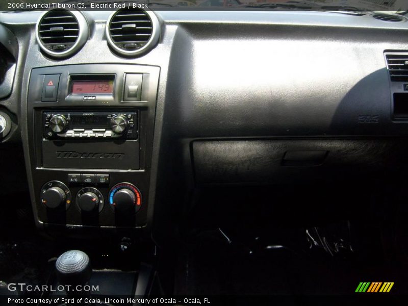 Electric Red / Black 2006 Hyundai Tiburon GS