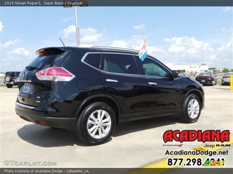 Super Black / Charcoal 2014 Nissan Rogue S