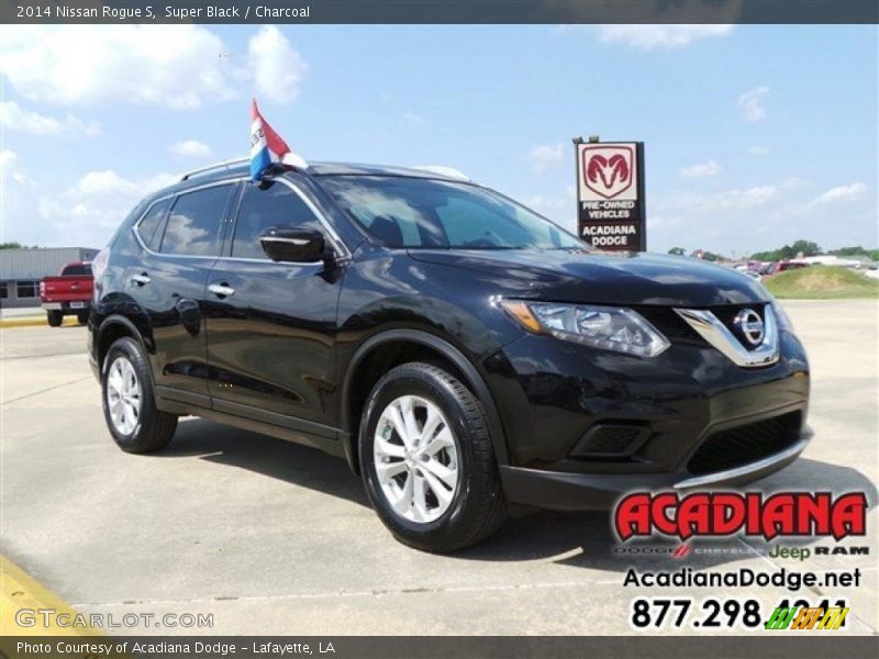 Super Black / Charcoal 2014 Nissan Rogue S