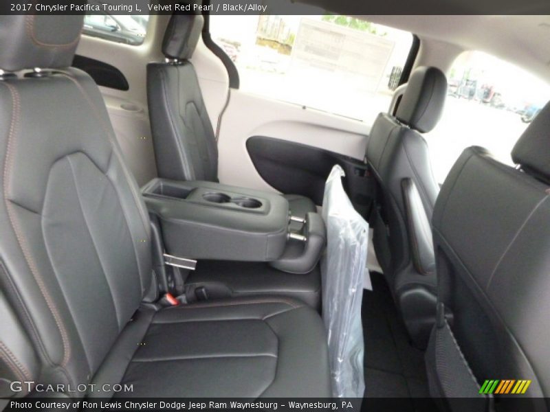 Velvet Red Pearl / Black/Alloy 2017 Chrysler Pacifica Touring L