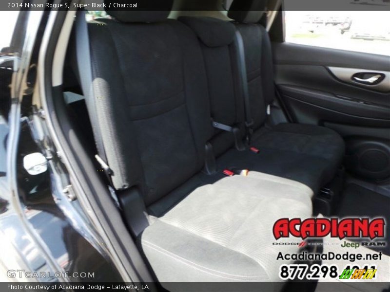 Super Black / Charcoal 2014 Nissan Rogue S