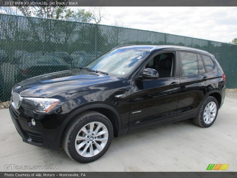 Front 3/4 View of 2017 X3 xDrive28i