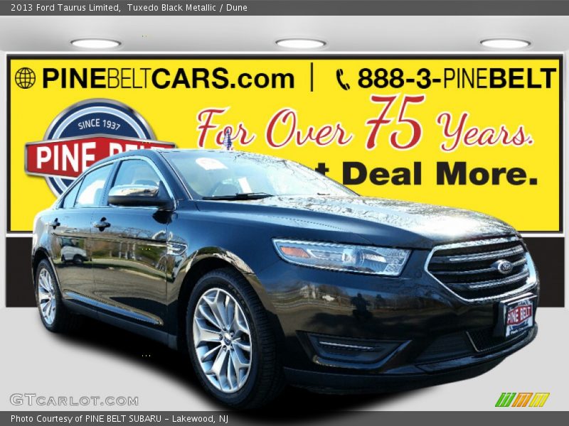 Tuxedo Black Metallic / Dune 2013 Ford Taurus Limited