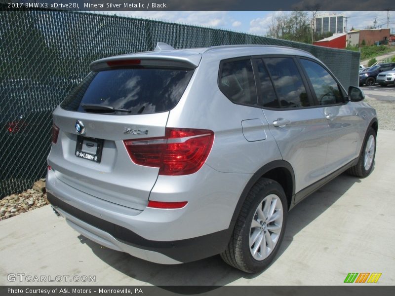 Mineral Silver Metallic / Black 2017 BMW X3 xDrive28i