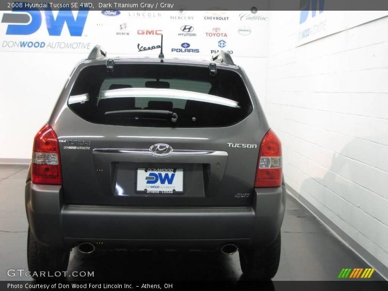 Dark Titanium Gray / Gray 2008 Hyundai Tucson SE 4WD