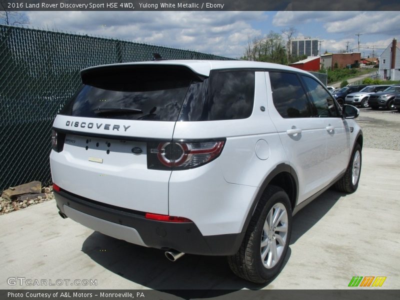 Yulong White Metallic / Ebony 2016 Land Rover Discovery Sport HSE 4WD