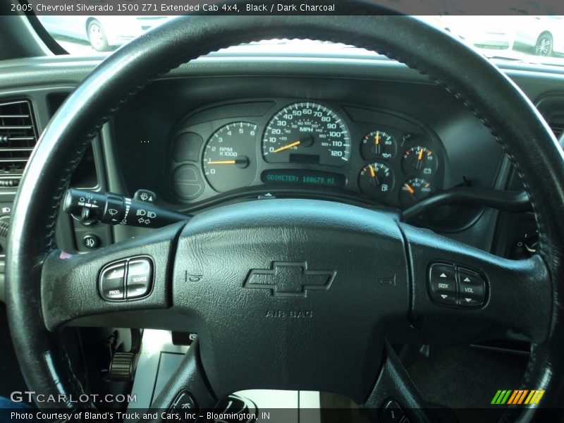 Black / Dark Charcoal 2005 Chevrolet Silverado 1500 Z71 Extended Cab 4x4