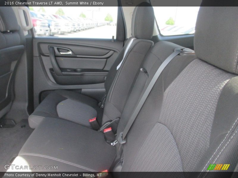 Summit White / Ebony 2016 Chevrolet Traverse LT AWD