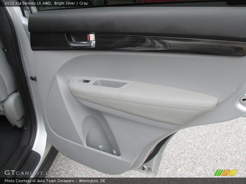 Bright Silver / Gray 2013 Kia Sorento LX AWD