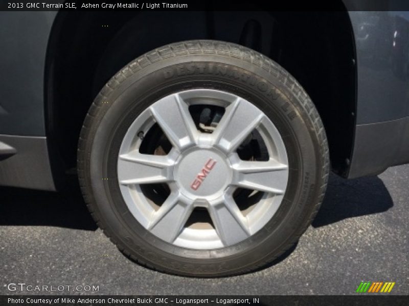 Ashen Gray Metallic / Light Titanium 2013 GMC Terrain SLE