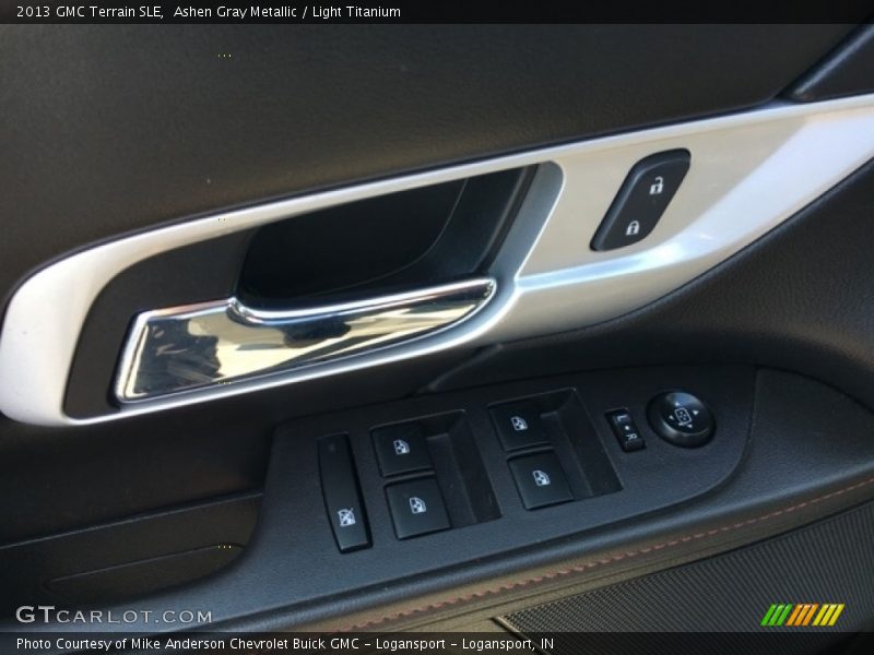 Ashen Gray Metallic / Light Titanium 2013 GMC Terrain SLE