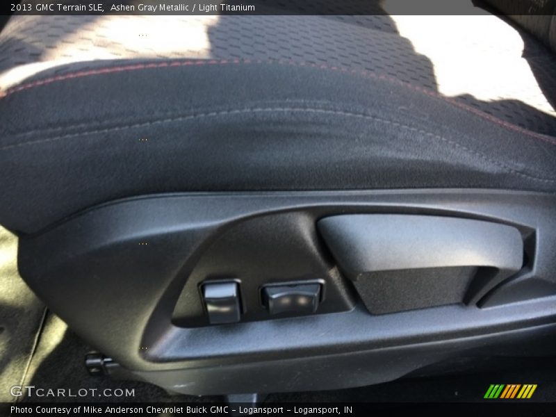 Ashen Gray Metallic / Light Titanium 2013 GMC Terrain SLE