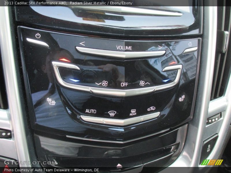 Radiant Silver Metallic / Ebony/Ebony 2013 Cadillac SRX Performance AWD