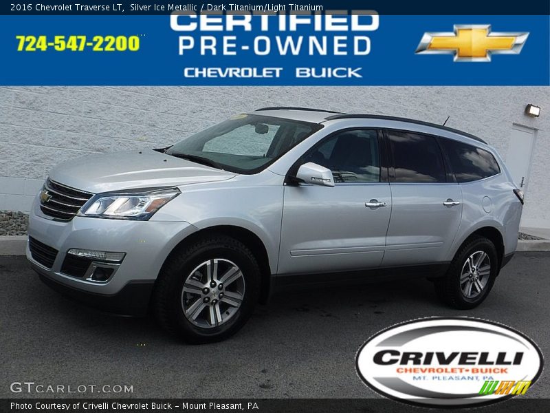 Silver Ice Metallic / Dark Titanium/Light Titanium 2016 Chevrolet Traverse LT