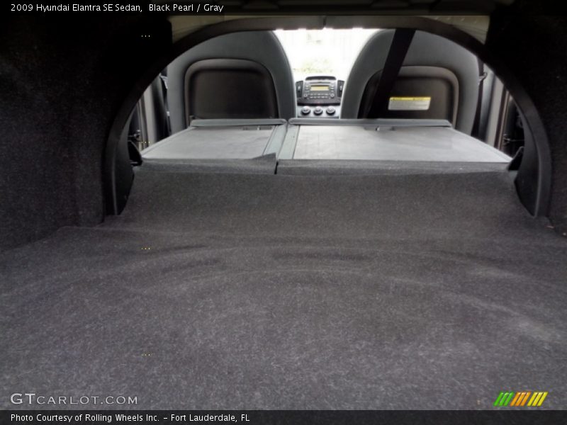 Black Pearl / Gray 2009 Hyundai Elantra SE Sedan