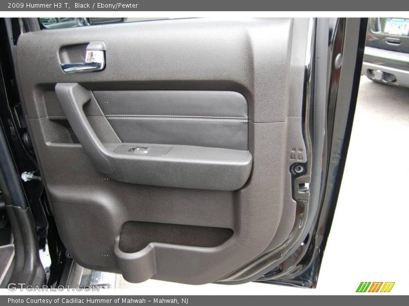 Black / Ebony/Pewter 2009 Hummer H3 T