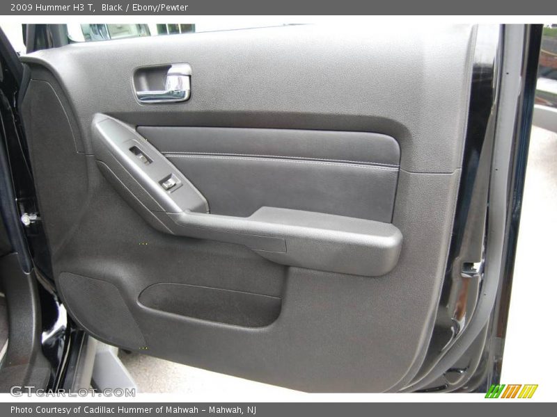 Black / Ebony/Pewter 2009 Hummer H3 T