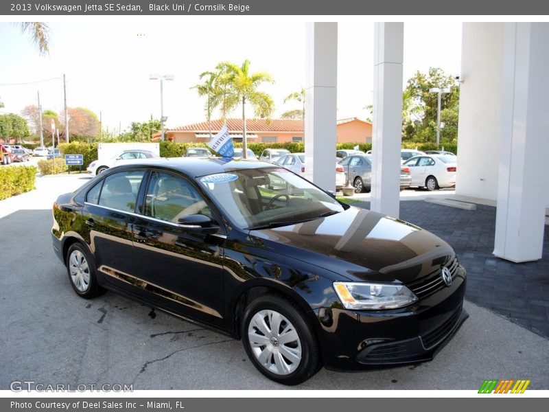 Black Uni / Cornsilk Beige 2013 Volkswagen Jetta SE Sedan