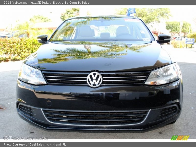 Black Uni / Cornsilk Beige 2013 Volkswagen Jetta SE Sedan