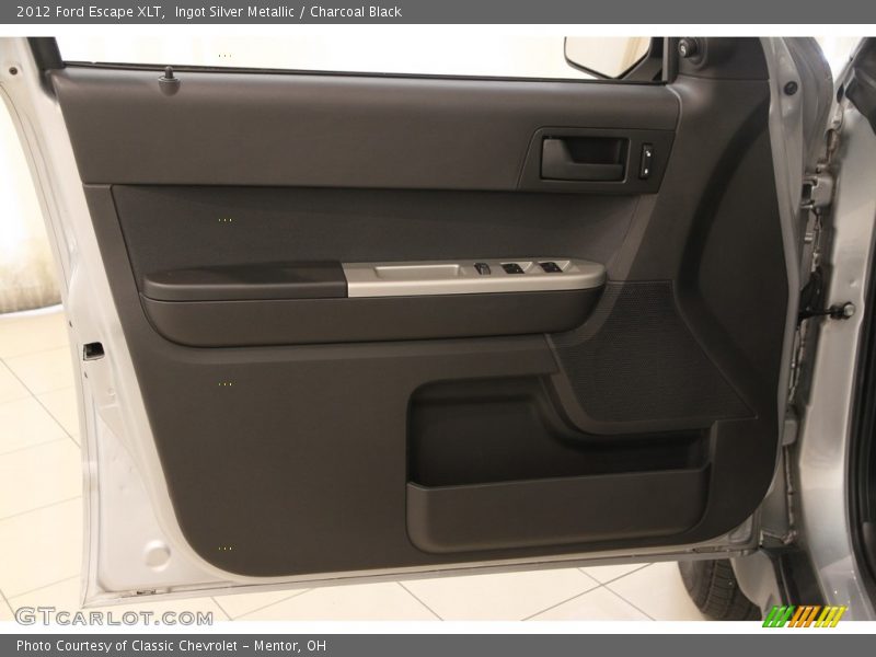 Ingot Silver Metallic / Charcoal Black 2012 Ford Escape XLT