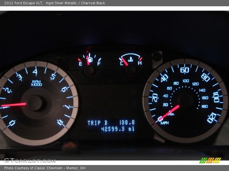 Ingot Silver Metallic / Charcoal Black 2012 Ford Escape XLT