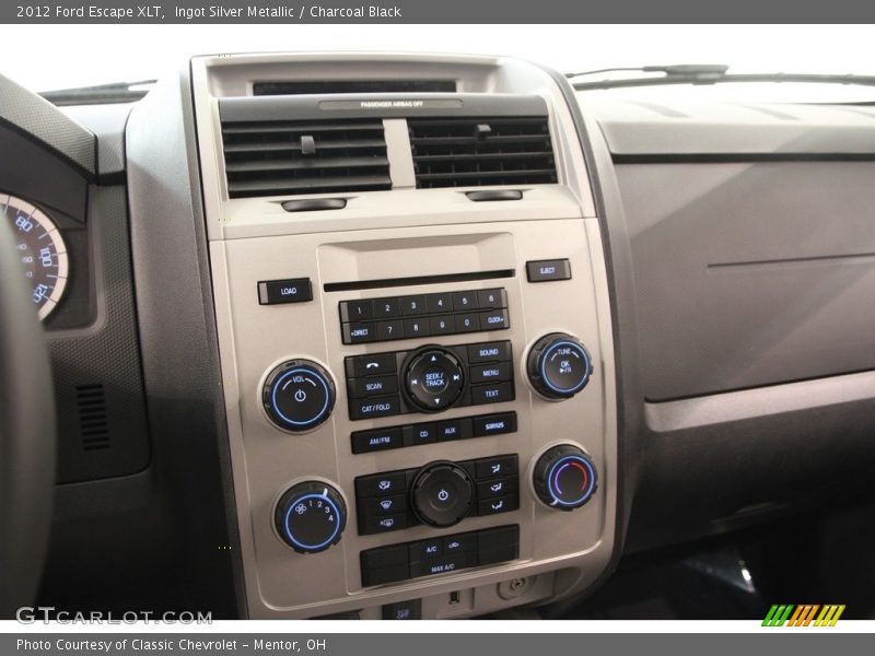 Ingot Silver Metallic / Charcoal Black 2012 Ford Escape XLT