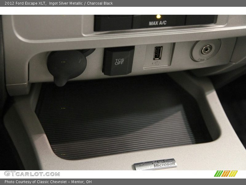 Ingot Silver Metallic / Charcoal Black 2012 Ford Escape XLT