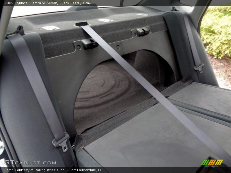 Black Pearl / Gray 2009 Hyundai Elantra SE Sedan