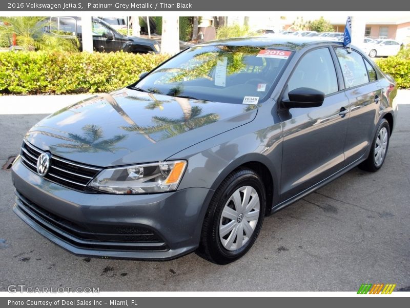 Platinum Grey Metallic / Titan Black 2016 Volkswagen Jetta S