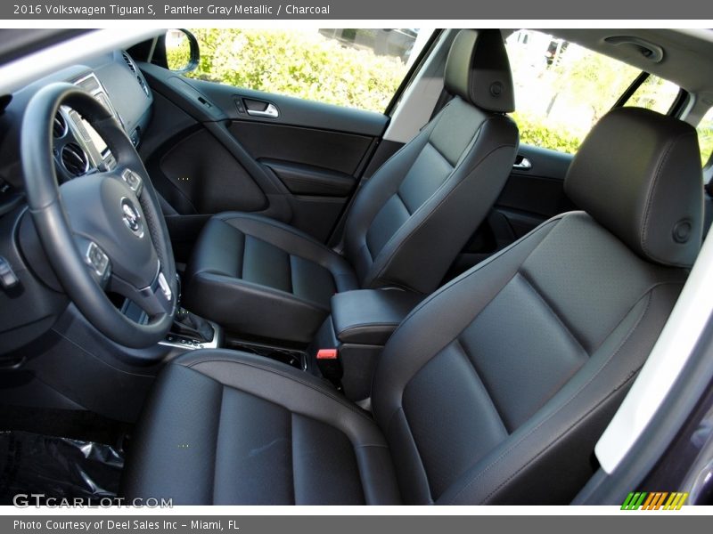 Panther Gray Metallic / Charcoal 2016 Volkswagen Tiguan S