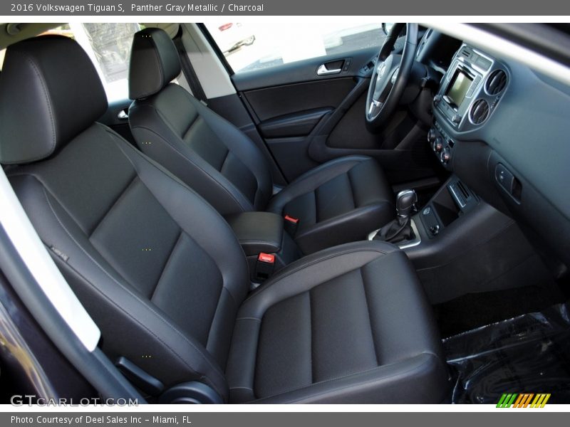 Panther Gray Metallic / Charcoal 2016 Volkswagen Tiguan S