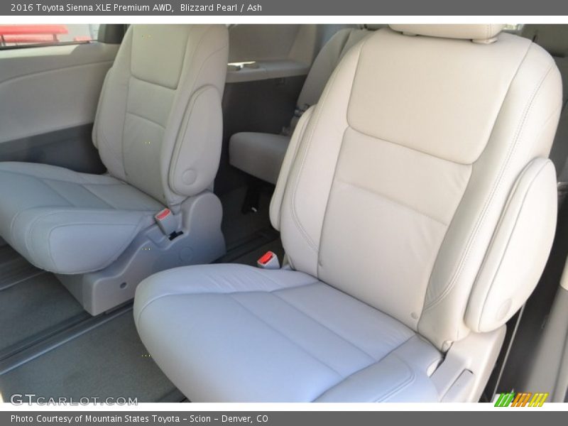 Blizzard Pearl / Ash 2016 Toyota Sienna XLE Premium AWD