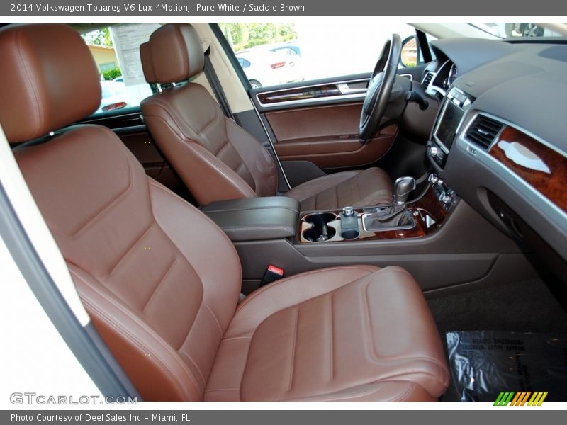 Pure White / Saddle Brown 2014 Volkswagen Touareg V6 Lux 4Motion