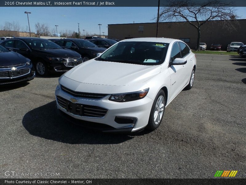 Iridescent Pearl Tricoat / Jet Black 2016 Chevrolet Malibu LT