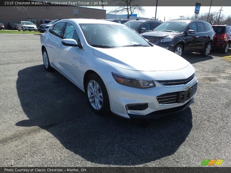 Iridescent Pearl Tricoat / Jet Black 2016 Chevrolet Malibu LT