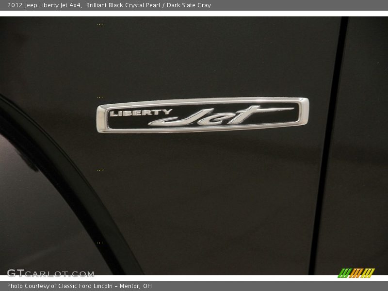 Brilliant Black Crystal Pearl / Dark Slate Gray 2012 Jeep Liberty Jet 4x4