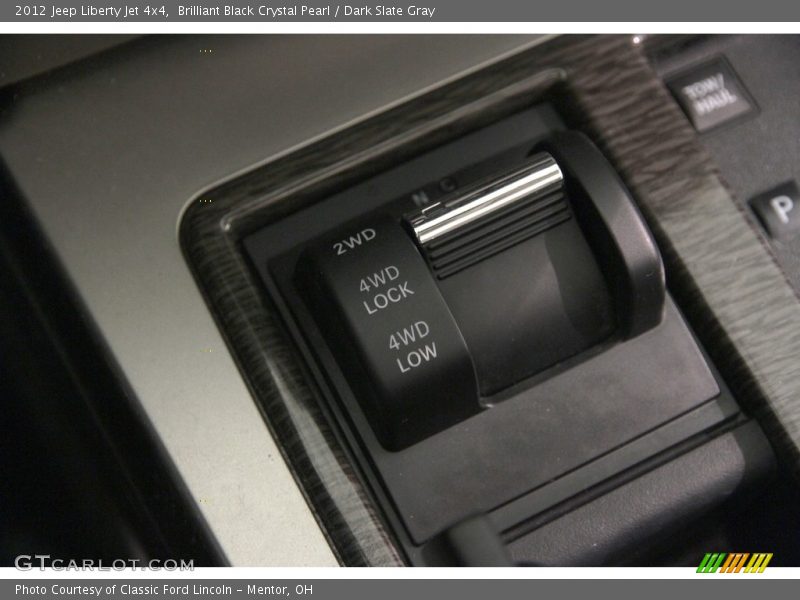 Brilliant Black Crystal Pearl / Dark Slate Gray 2012 Jeep Liberty Jet 4x4