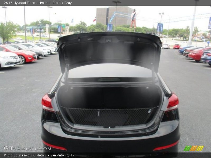 Black / Gray 2017 Hyundai Elantra Limited