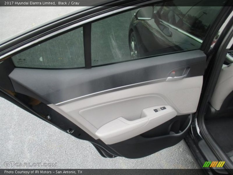 Black / Gray 2017 Hyundai Elantra Limited