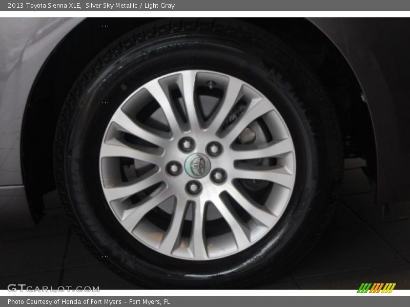Silver Sky Metallic / Light Gray 2013 Toyota Sienna XLE