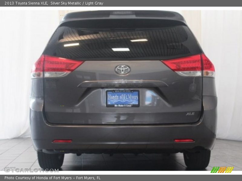 Silver Sky Metallic / Light Gray 2013 Toyota Sienna XLE